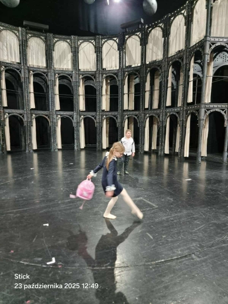 ,,Tylko grzecznie ''